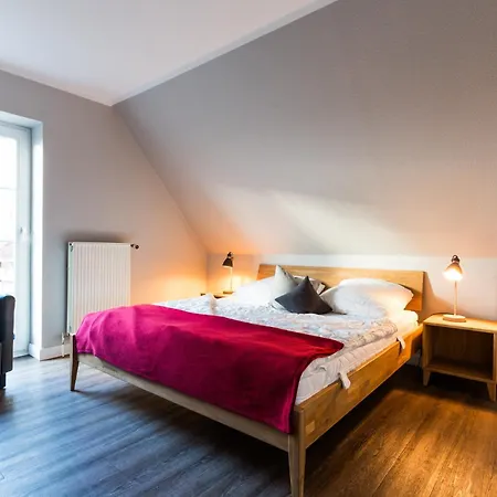 Achter De Hoef Whg 4 Апартаменты *